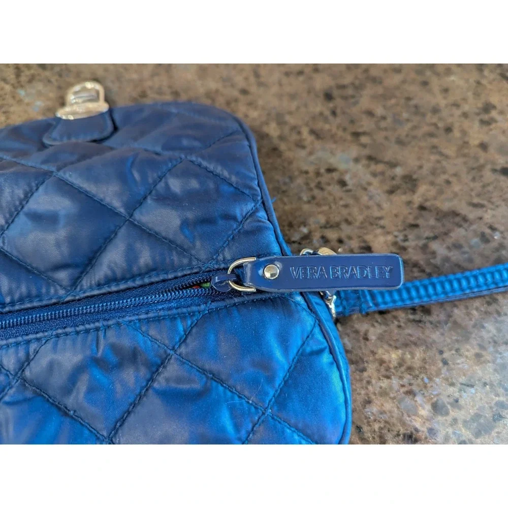 Small Vera Bradley Puffy‎ Wristlet Wallet Navy Blue Silver Retro Inside Purse - Picture 9 of 11